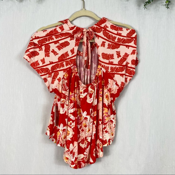 NWT Free People Baja Babe Red Floral Flowy Tie Open Back Blouse Gathered Top - Picture 10 of 16